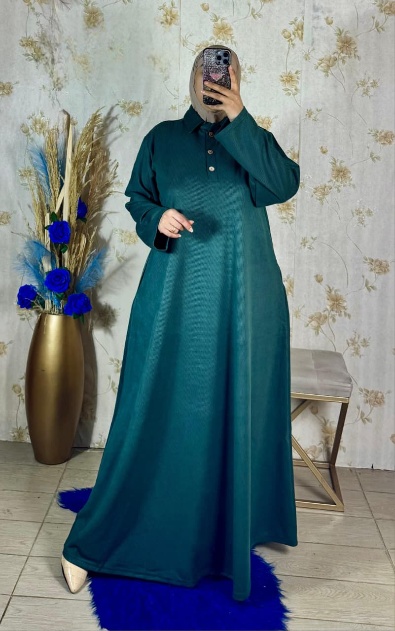 عباية طويلة أنيقة