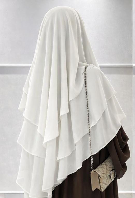 خِمار بثلاث طبقات