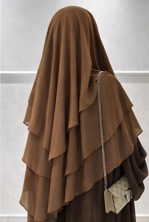 خِمار بثلاث طبقات